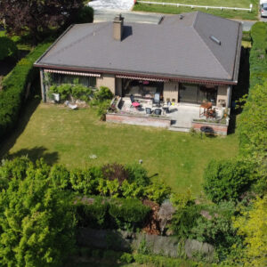 Prise de vue aérienne par drone pour la présentation de biens immobiliers